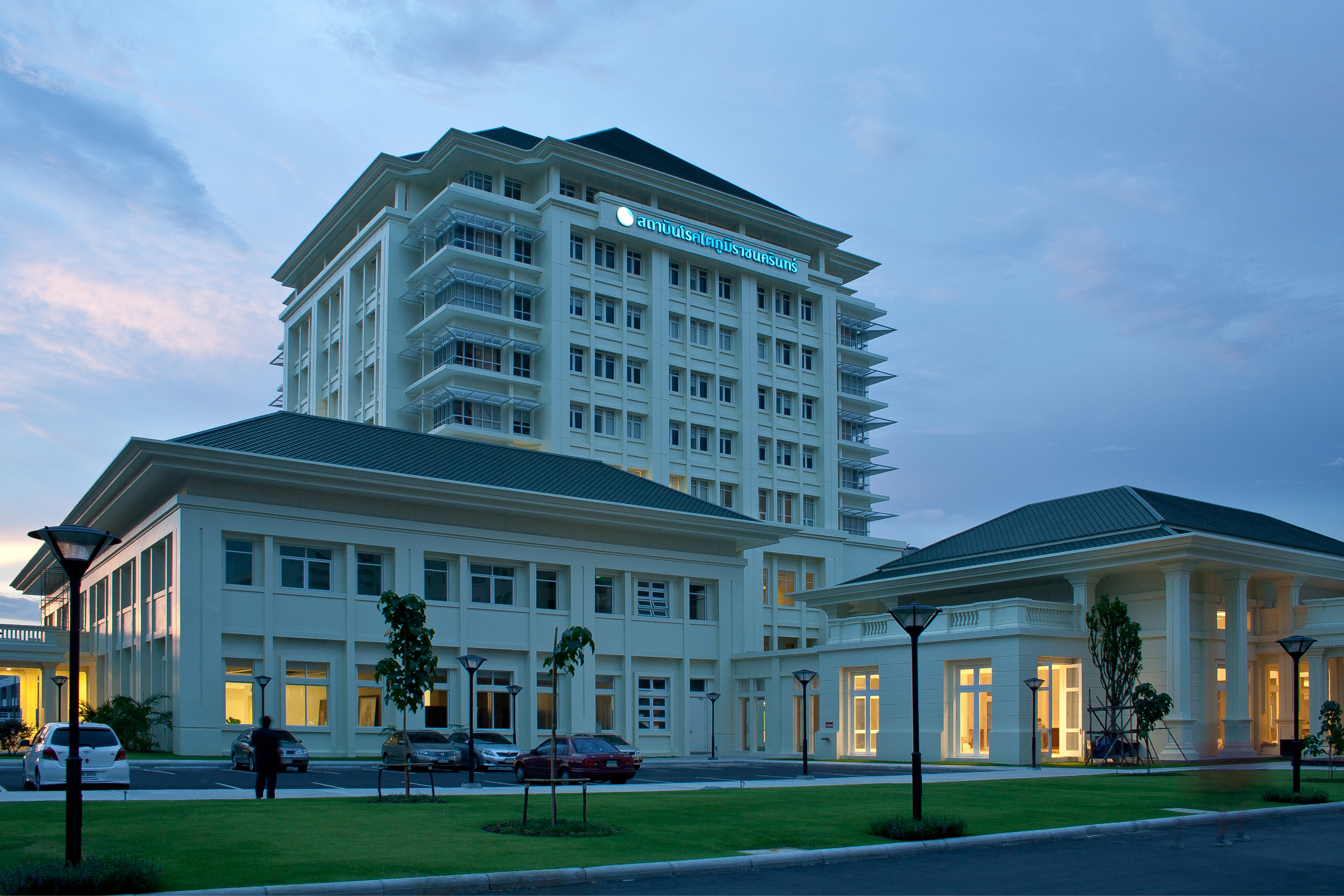 Bhumirajanakarindra Kidney Institute Hospital